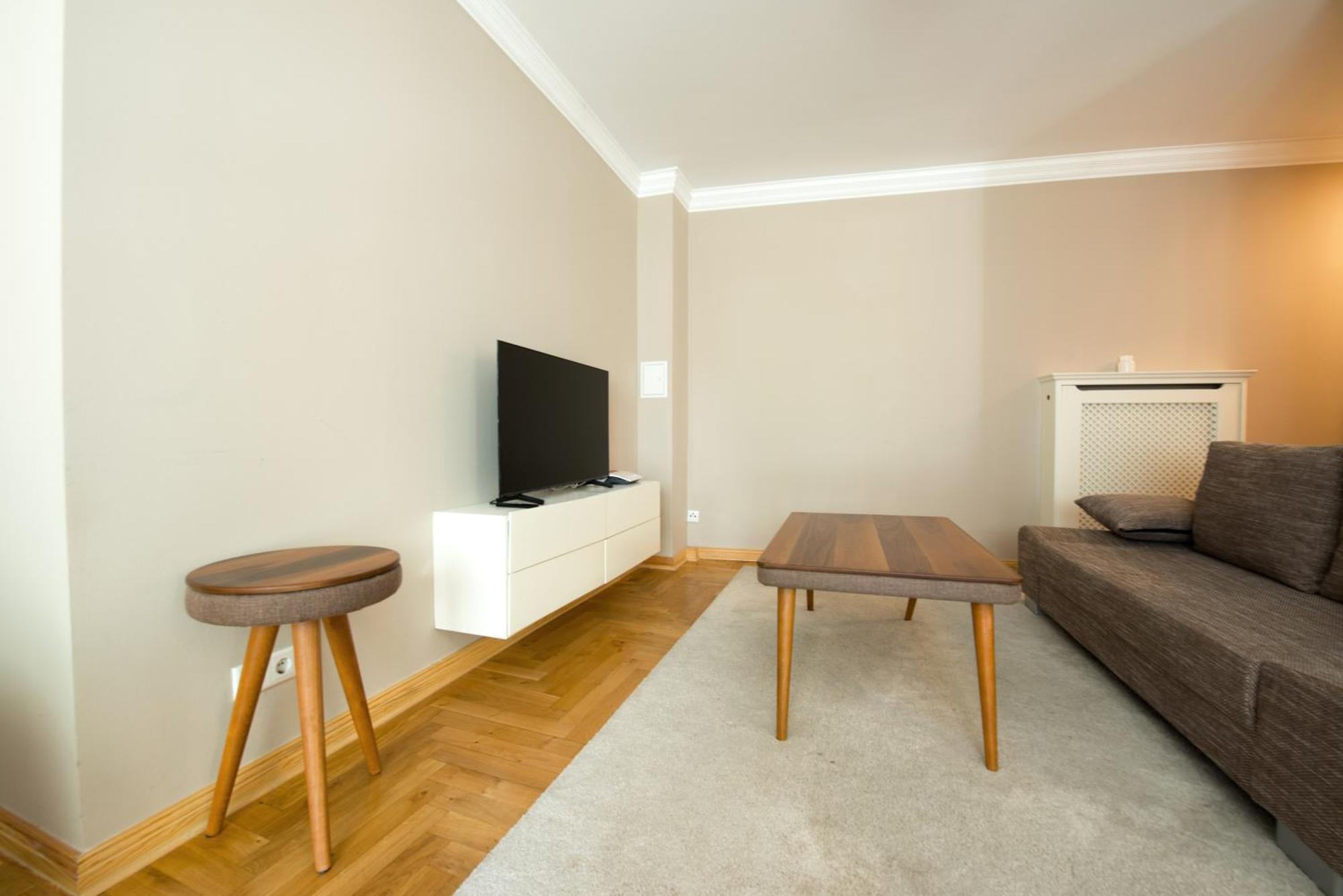 Lux Central Apartment — Photos 3